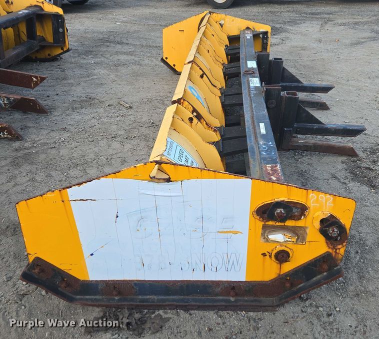 image for item EV4110 Artic wheel loader snow pusher