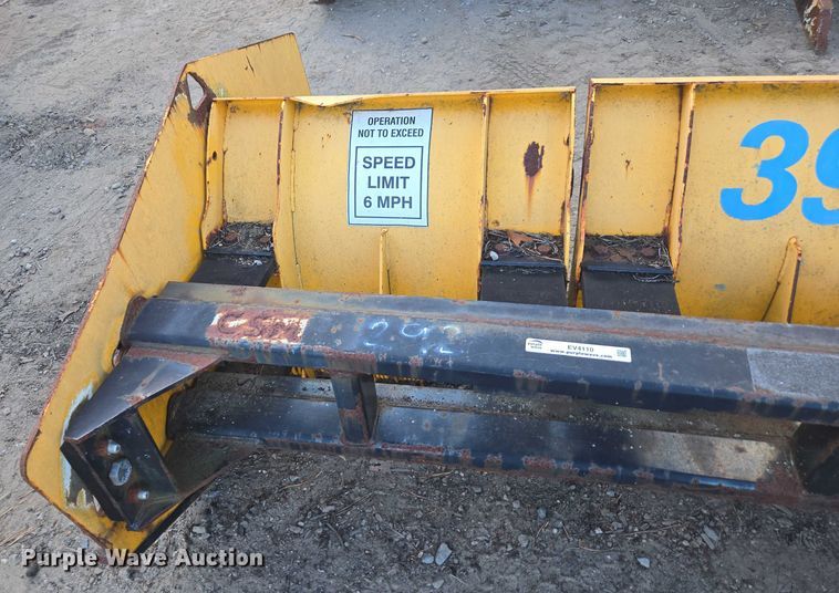 image for item EV4110 Artic wheel loader snow pusher