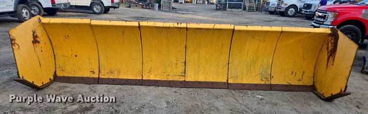 image for item EV4111 Artic wheel loader snow pusher