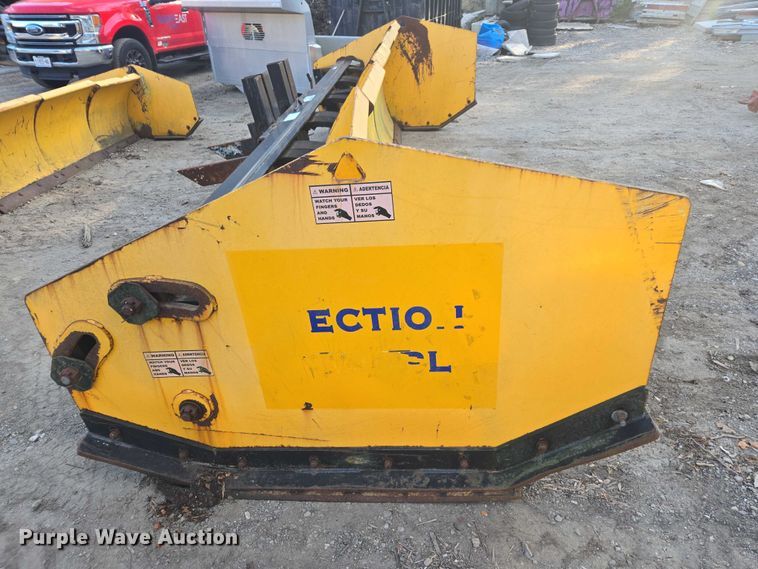 image for item EV4111 Artic wheel loader snow pusher