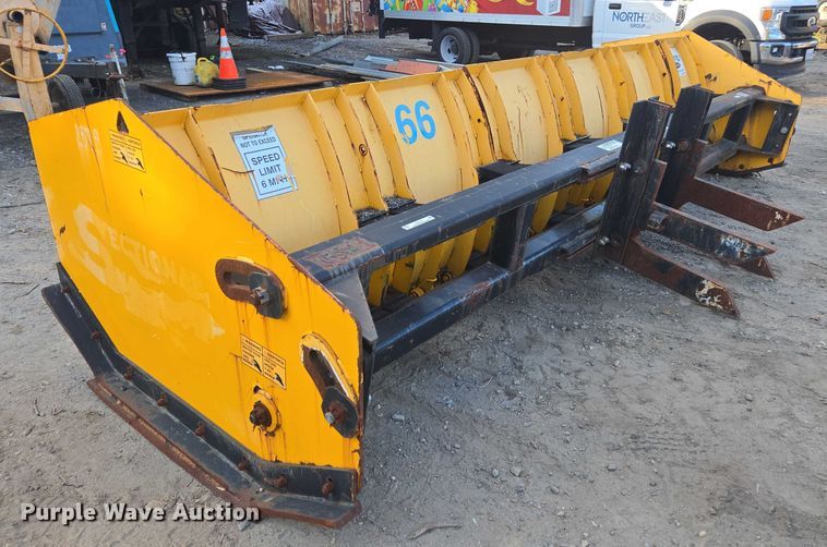 image for item EV4111 Artic wheel loader snow pusher