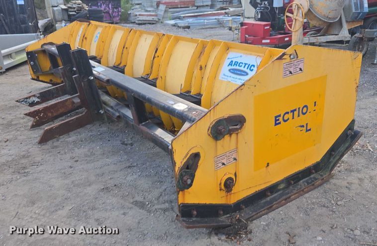 image for item EV4111 Artic wheel loader snow pusher