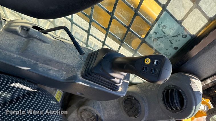 image for item EV4113 2020 Caterpillar 259D3 tracked skid steer loader