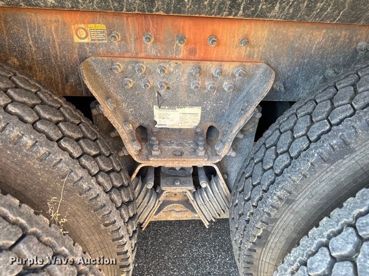 image for item EV4114 2019 Peterbilt 567 dump truck