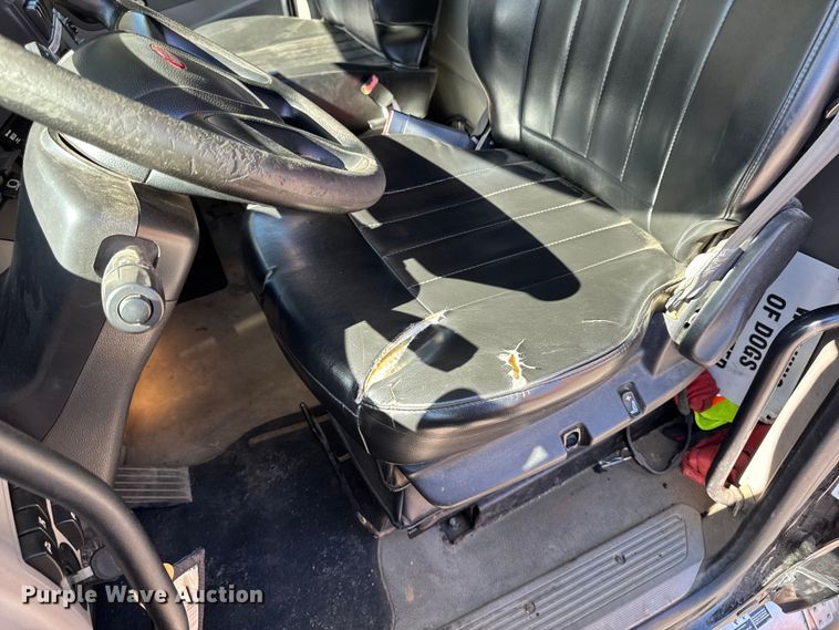 image for item EV4114 2019 Peterbilt 567 dump truck