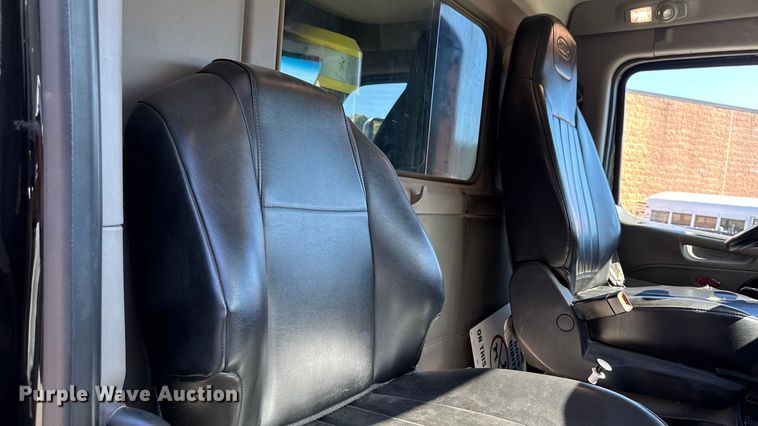 image for item EV4114 2019 Peterbilt 567 dump truck