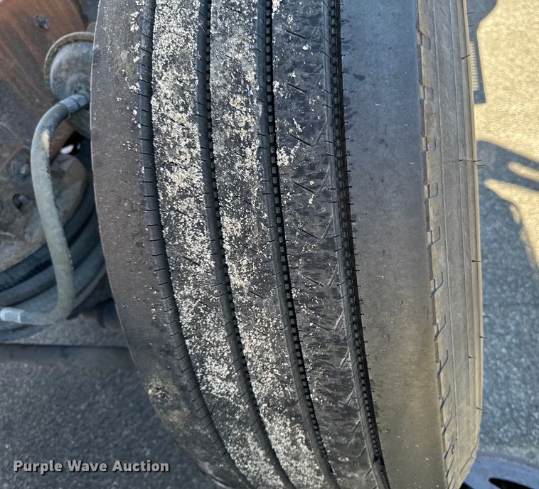 image for item EV4114 2019 Peterbilt 567 dump truck