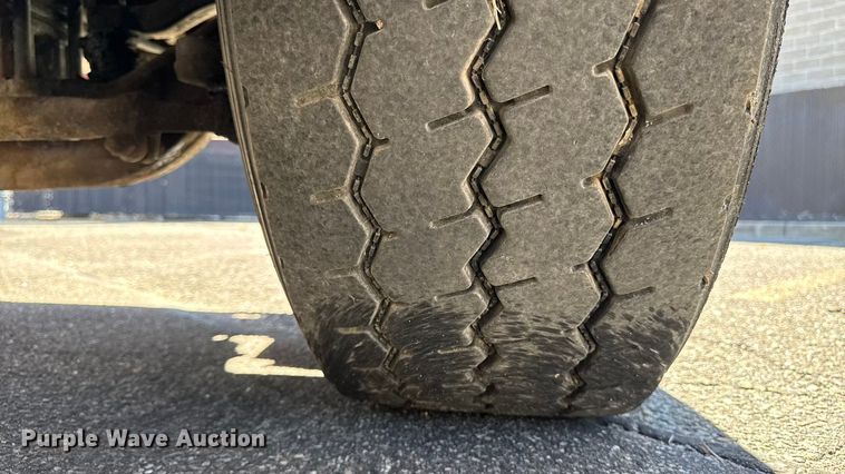 image for item EV4114 2019 Peterbilt 567 dump truck