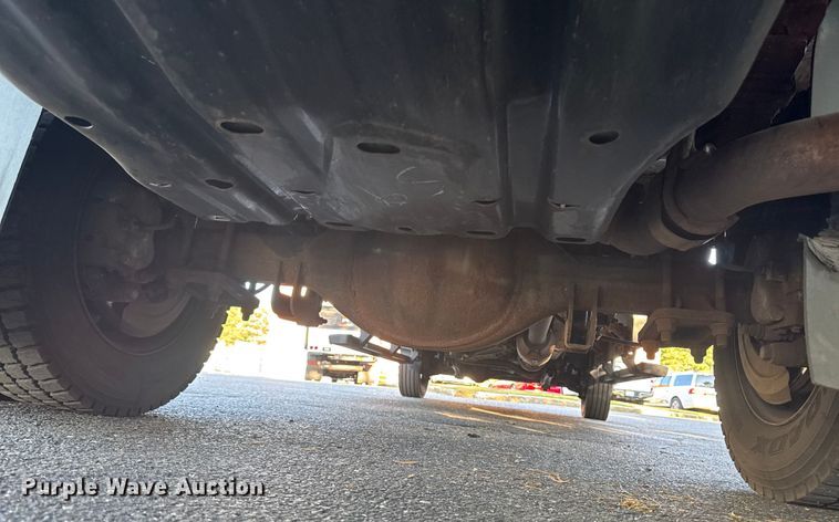 image for item EV4116 2016 Ford F550 Crew Cab dump truck