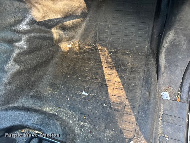 image for item EV4116 2016 Ford F550 Crew Cab dump truck