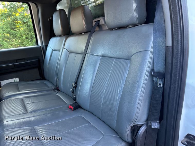 image for item EV4116 2016 Ford F550 Crew Cab dump truck