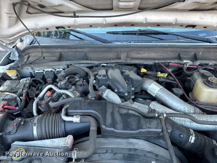 image for item EV4116 2016 Ford F550 Crew Cab dump truck