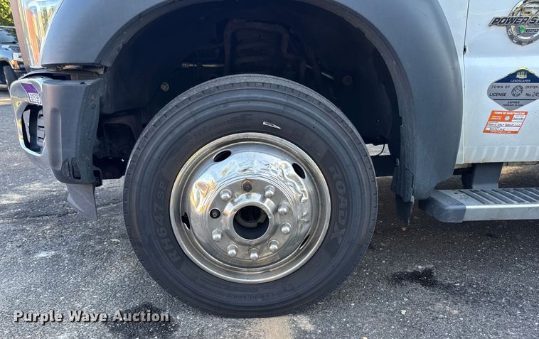 image for item EV4116 2016 Ford F550 Crew Cab dump truck