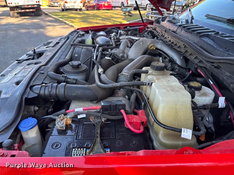 image for item EV4117 2022 Ford F350 Super Duty Crew Cab pickup truck