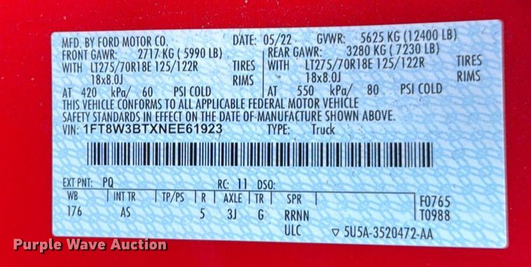 image for item EV4117 2022 Ford F350 Super Duty Crew Cab pickup truck