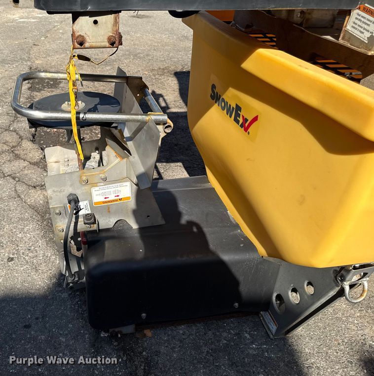image for item EV4122 (2) SnowEx spreaders