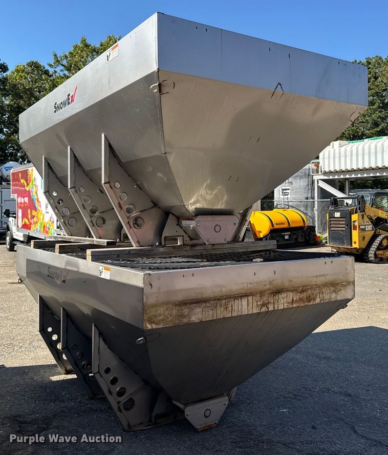 image for item EV4124 (2) SnowEx Helixx SS Hopper spreaders