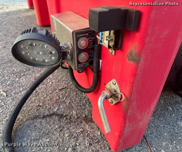 image for item EV4130 Western Tornado (4) Western Tornado spreaders