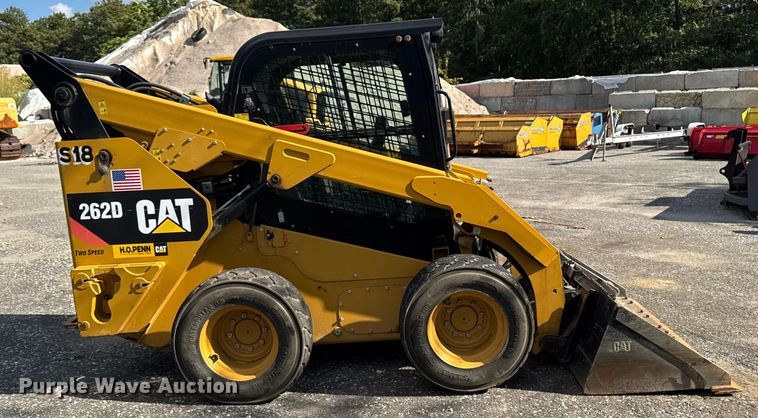 MINI CARGADOR SOBRE RUEDAS 2019 CATERPILLAR 262D