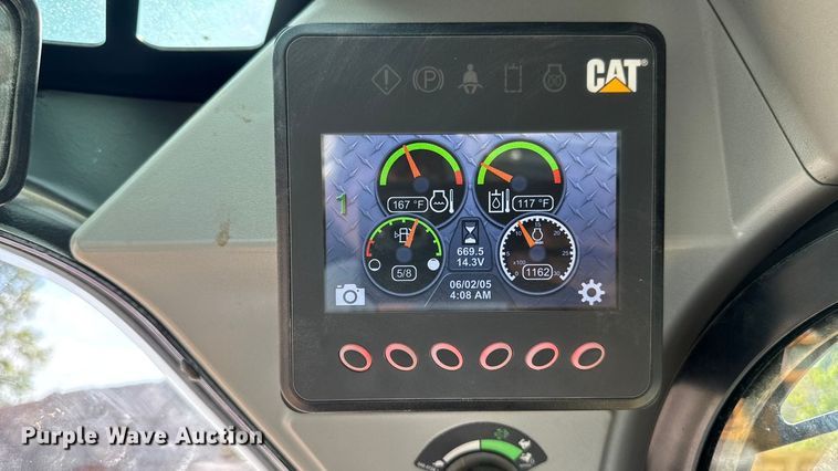 image for item EV4135 2019 Caterpillar 262D skid steer loader