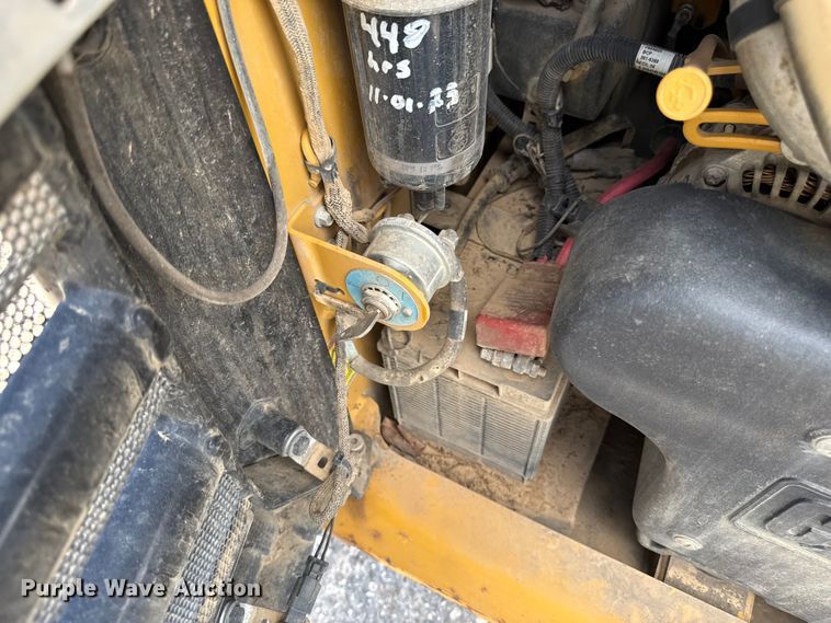 image for item EV4135 2019 Caterpillar 262D skid steer loader