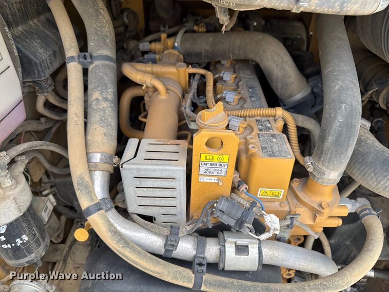 image for item EV4135 2019 Caterpillar 262D skid steer loader