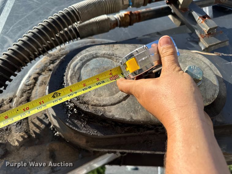 image for item EV4136 2007 John Deere 350D LC excavator