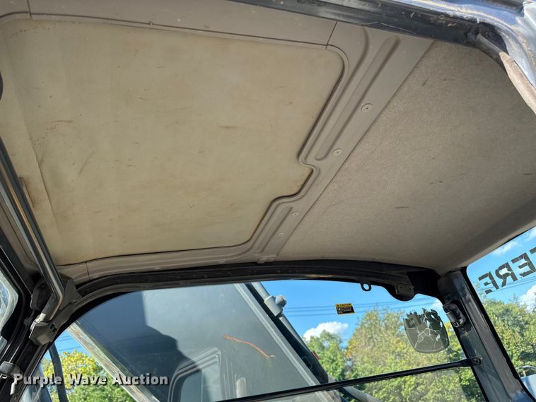 image for item EV4136 2007 John Deere 350D LC excavator