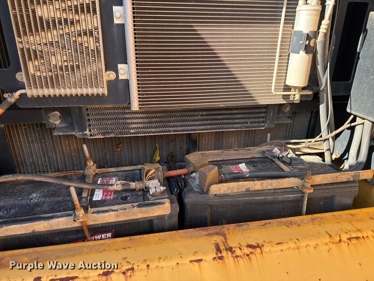 image for item EV4136 2007 John Deere 350D LC excavator