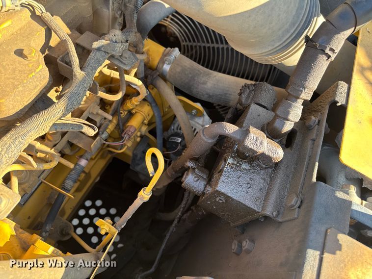 image for item EV4136 2007 John Deere 350D LC excavator