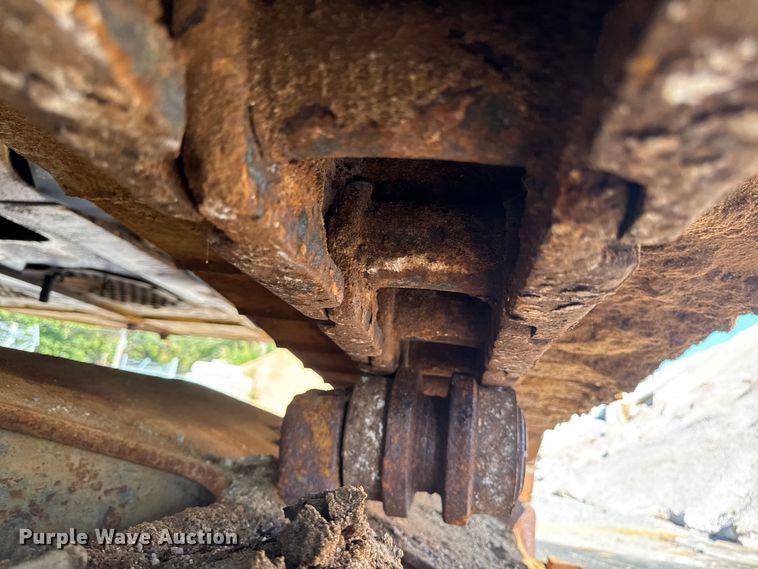 image for item EV4136 2007 John Deere 350D LC excavator