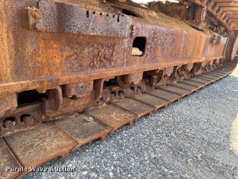 image for item EV4136 2007 John Deere 350D LC excavator