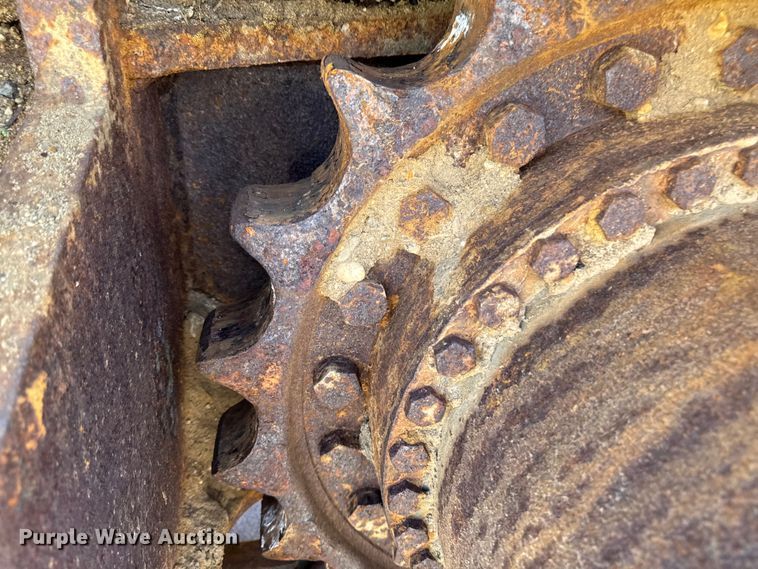 image for item EV4136 2007 John Deere 350D LC excavator