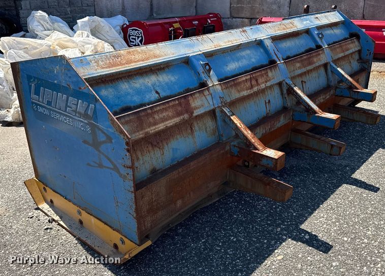 image for item EV4148 Wheel loader snow pusher