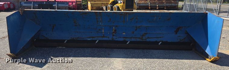 image for item EV4157 Wheel loader snow pusher