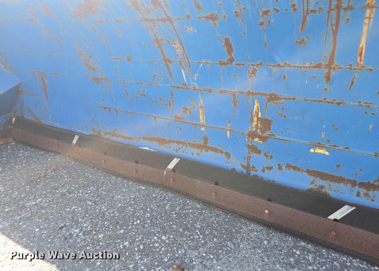 image for item EV4157 Wheel loader snow pusher