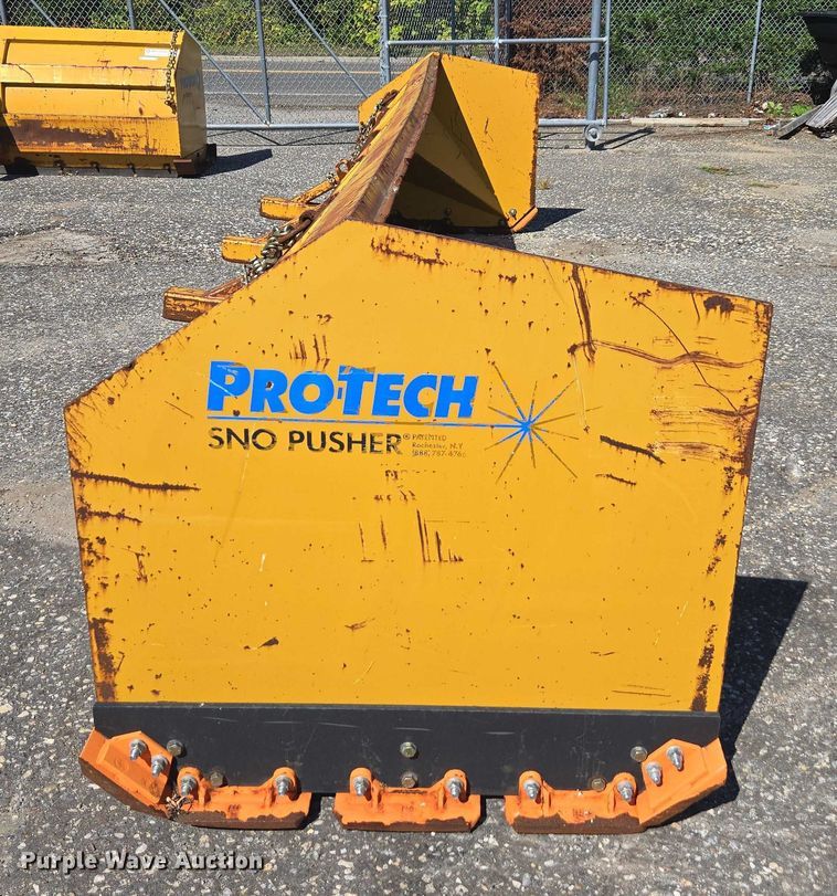 image for item EV4158 ProTech wheel loader snow pusher