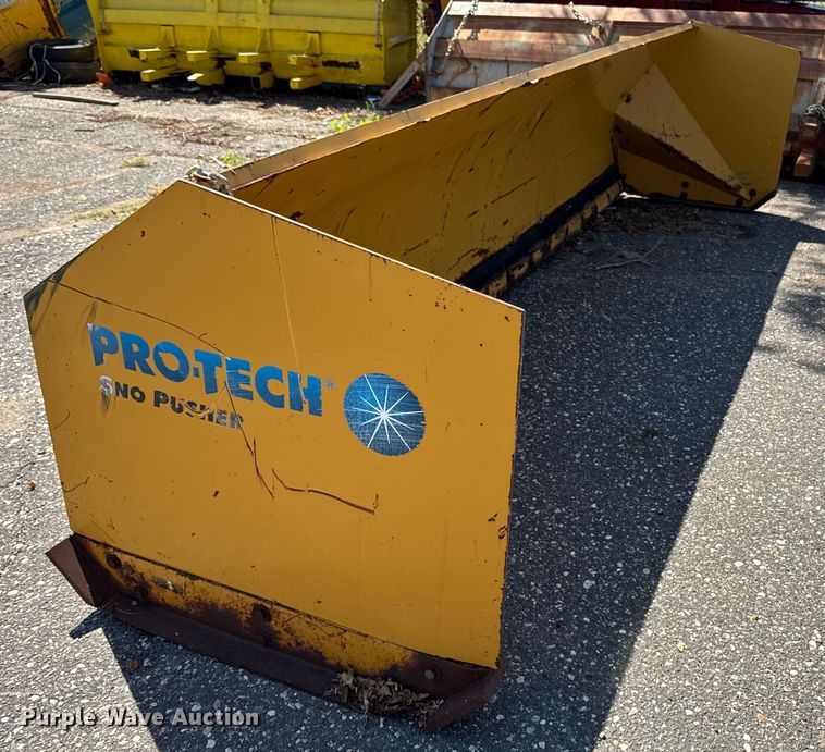 image for item EV4160 ProTech SP16L wheel loader snow pusher