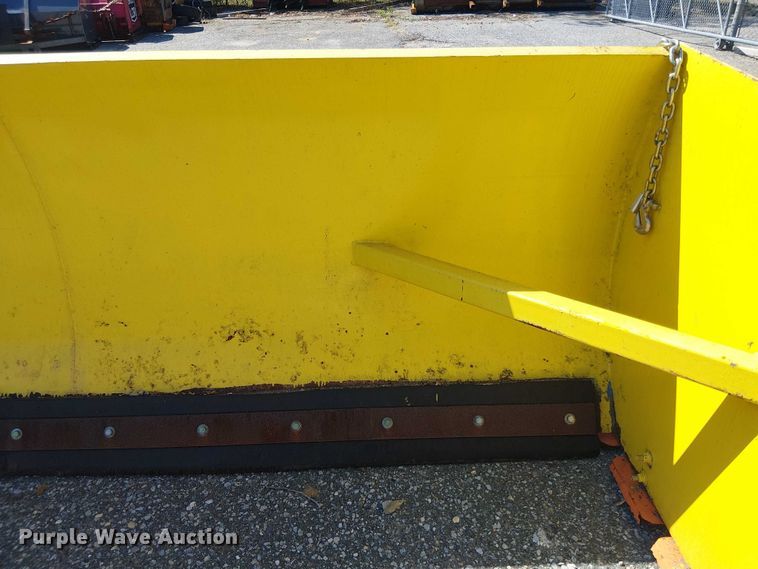 image for item EV4161 Wheel loader snow pusher