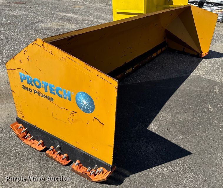 image for item EV4162 ProTech SP14L wheel loader snow pusher