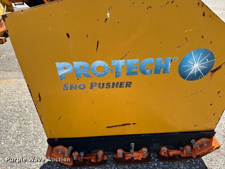 image for item EV4162 ProTech SP14L wheel loader snow pusher
