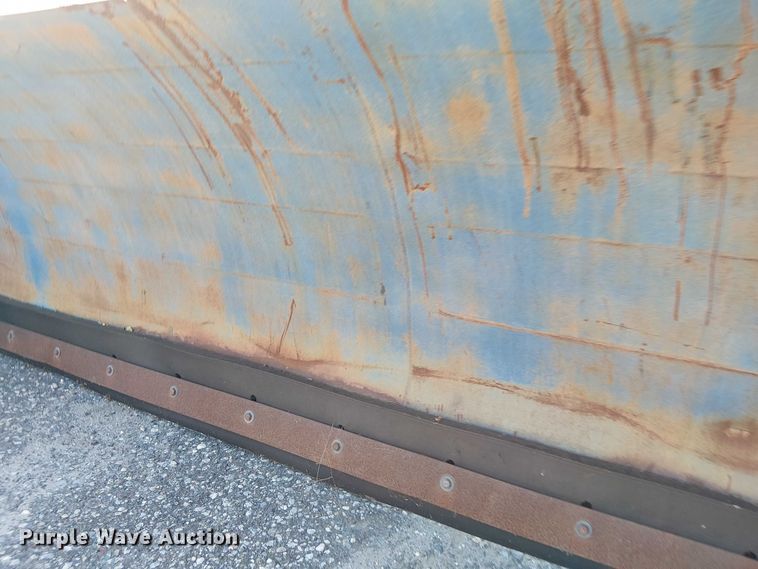 image for item EV4327 ProTech Wheel loader snow pusher