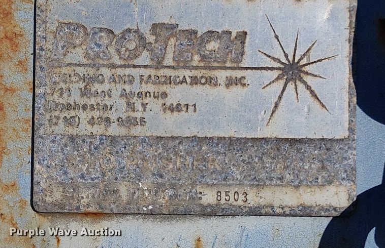 image for item EV4327 ProTech Wheel loader snow pusher