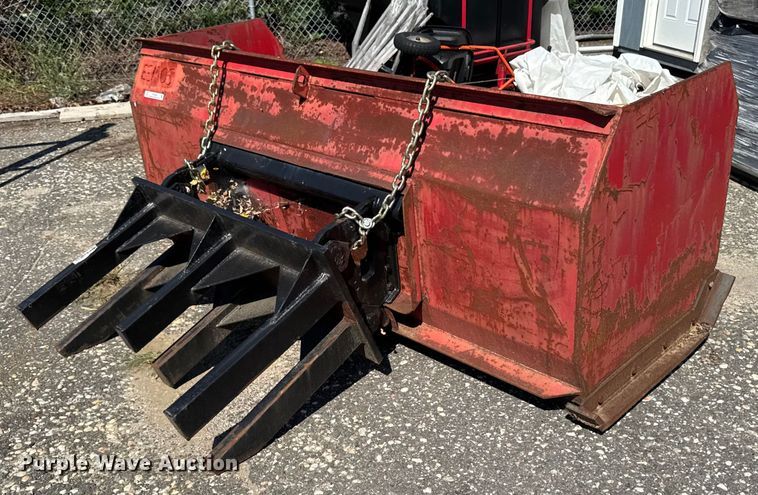 image for item EV4328 Wheel loader snow pusher