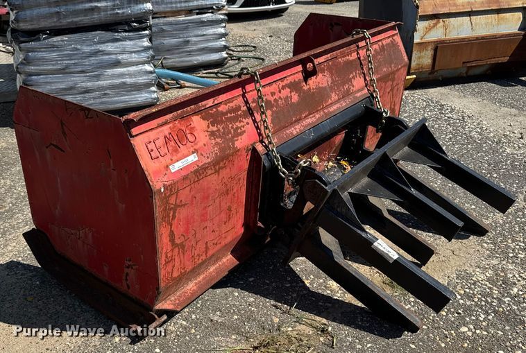 image for item EV4328 Wheel loader snow pusher