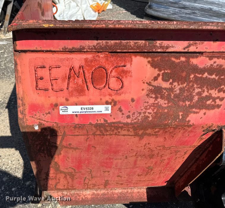 image for item EV4328 Wheel loader snow pusher