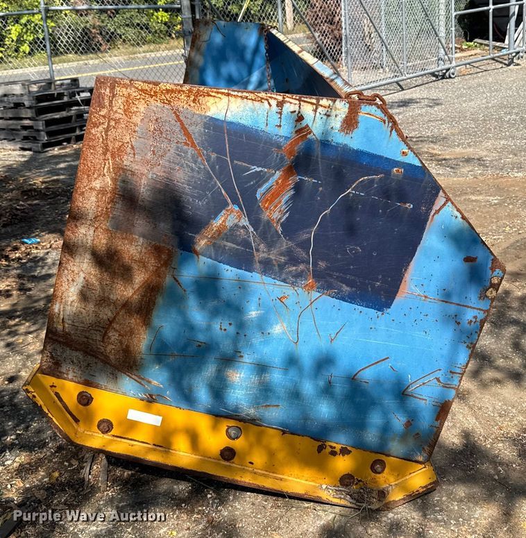 image for item EV4336 Wheel loader snow pusher