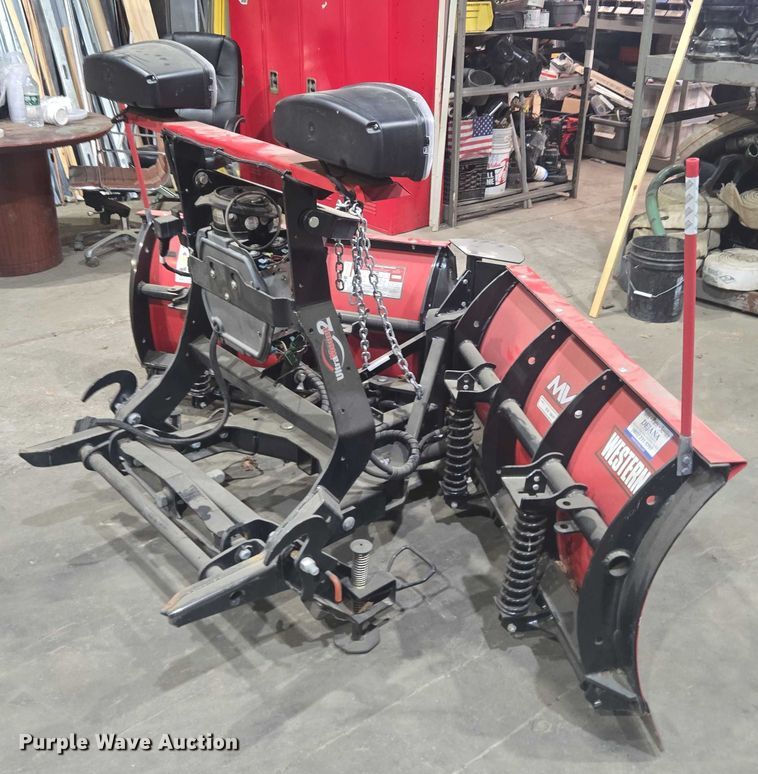 image for item EV4346 Western MVP Plus snow pusher