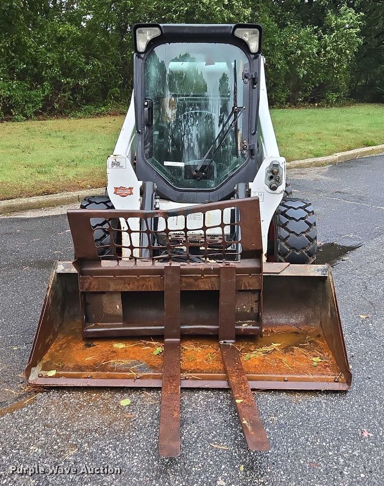 MINI CARGADOR SOBRE RUEDAS 2015 BOBCAT S650