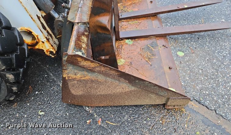 image for item EV4348 2015 Bobcat S650 skid steer loader